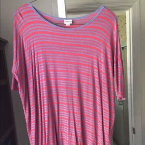 Lula Roe Irma tunic shirt!!